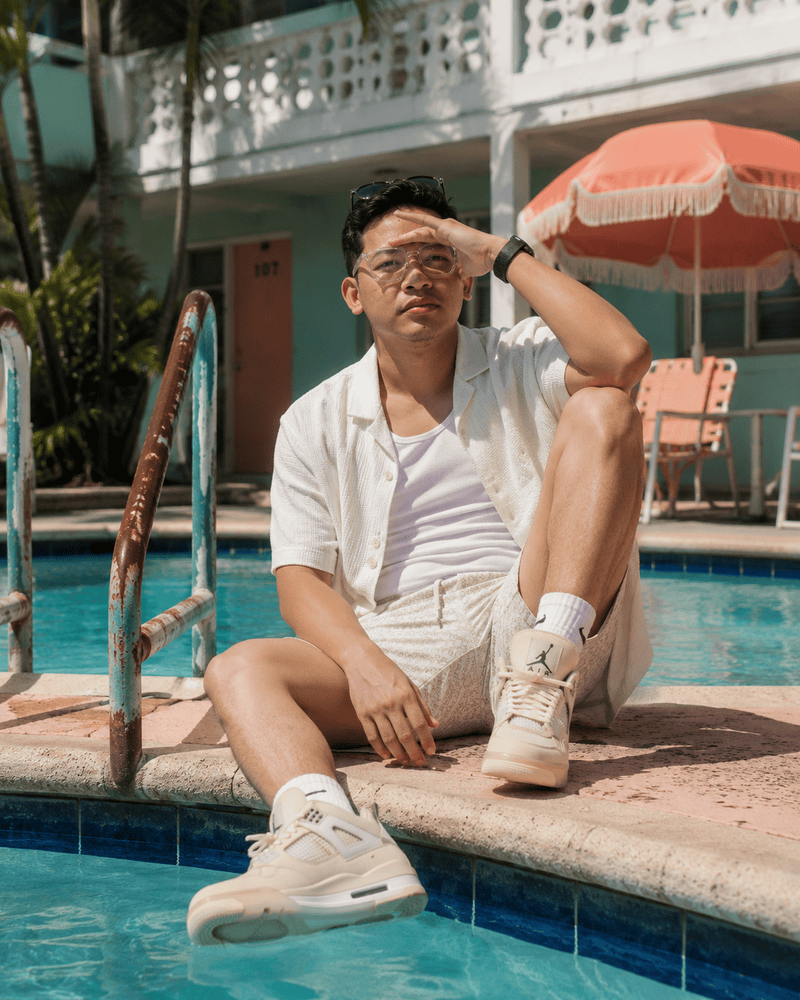 Prompt Suasana Kolam Miami AI